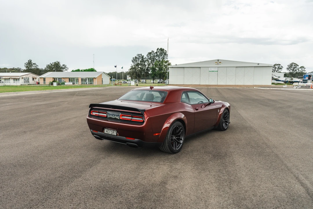 2018 Dodge Challenger SRT Hellcat 3rd Gen - Image 7 of 31