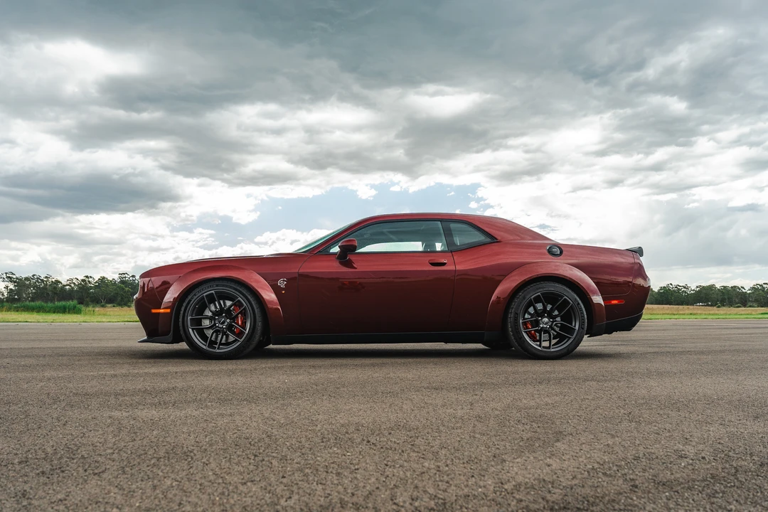 2018 Dodge Challenger SRT Hellcat 3rd Gen - Image 4 of 31