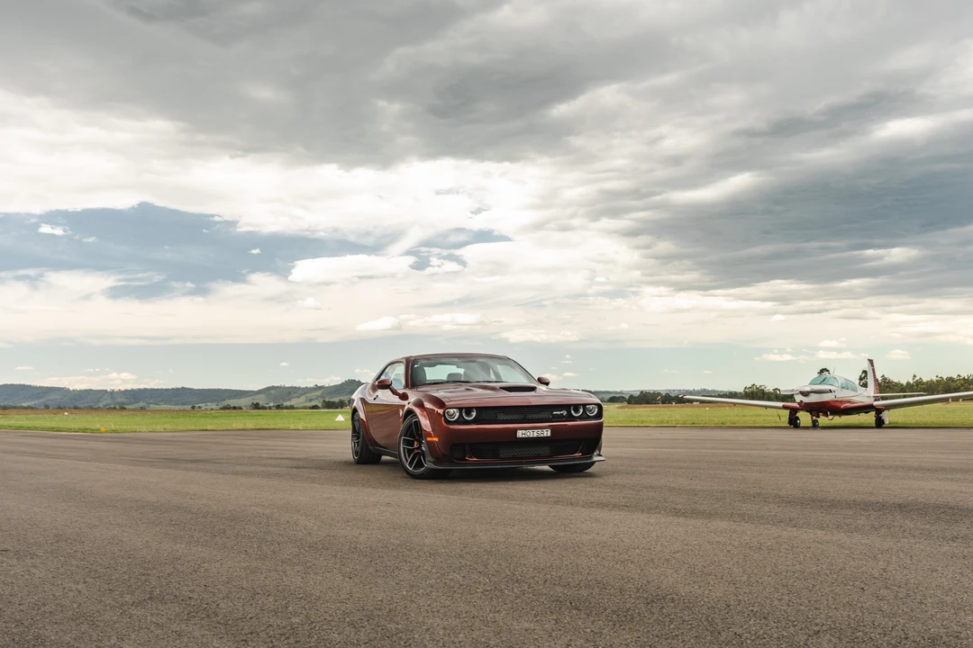 2018 Dodge Challenger SRT Hellcat 3rd Gen - Image 24 of 31