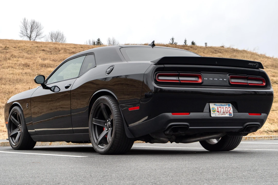 2018 Dodge Challenger SRT Hellcat 3rd Gen - Image 4 of 31