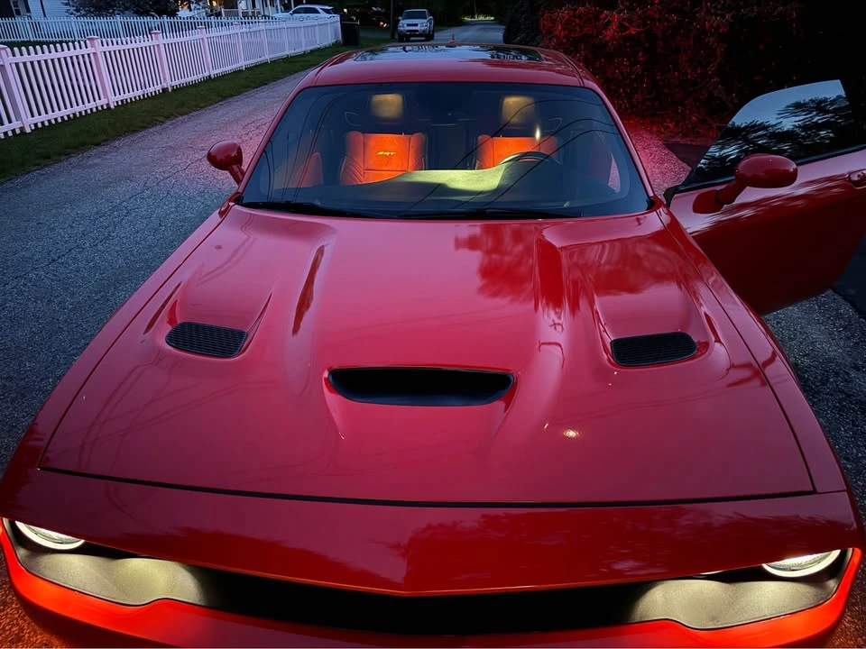 2018 Dodge Challenger SRT Hellcat 3rd Gen - Image 8 of 9