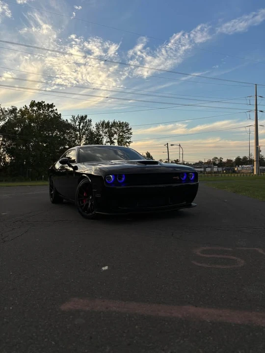 2018 Dodge Challenger SRT Hellcat 3rd Gen - Image 2 of 15