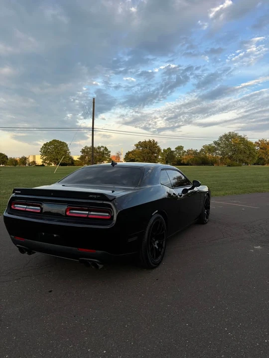 2018 Dodge Challenger SRT Hellcat 3rd Gen - Image 6 of 15