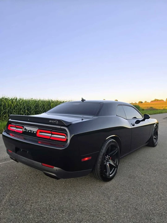 2018 Dodge Challenger SRT Hellcat 3rd Gen - Image 5 of 17