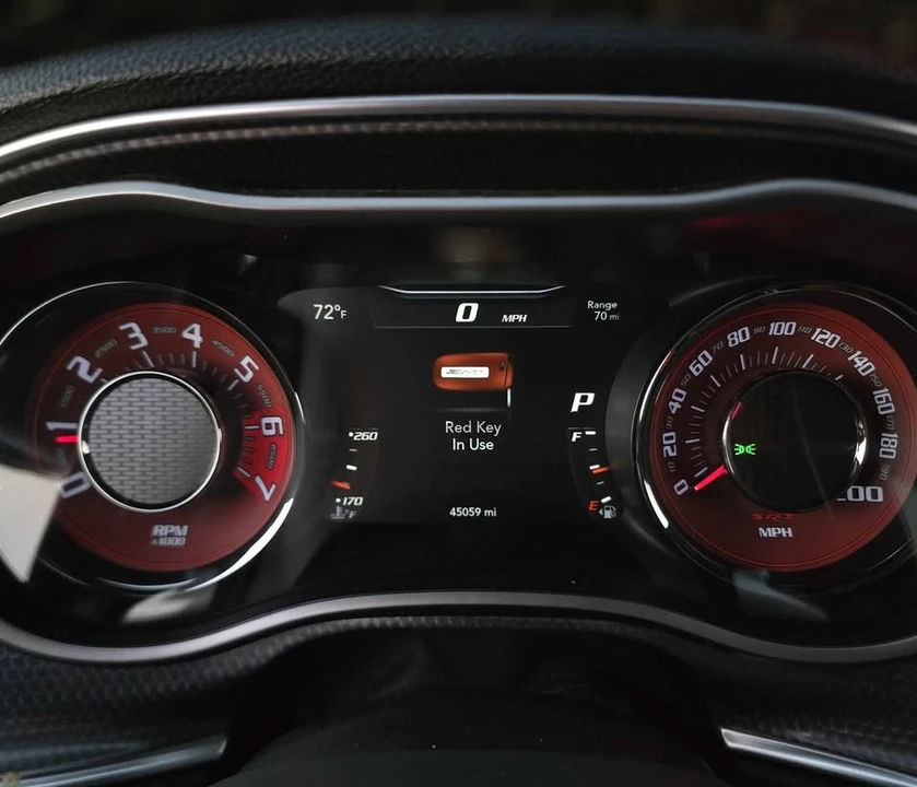 2018 Dodge Challenger SRT Hellcat 3rd Gen - Image 14 of 17