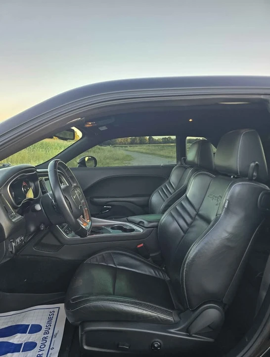 2018 Dodge Challenger SRT Hellcat 3rd Gen - Image 9 of 17