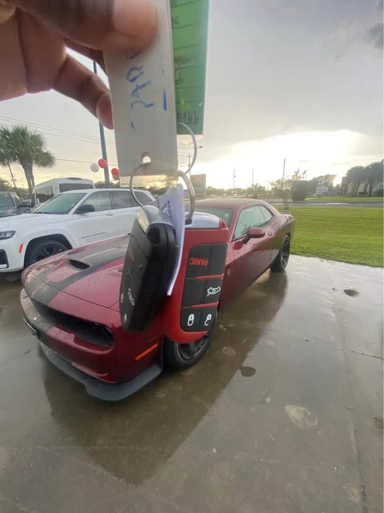 2018 Dodge Challenger SRT Hellcat 3rd Gen - Image 14 of 14