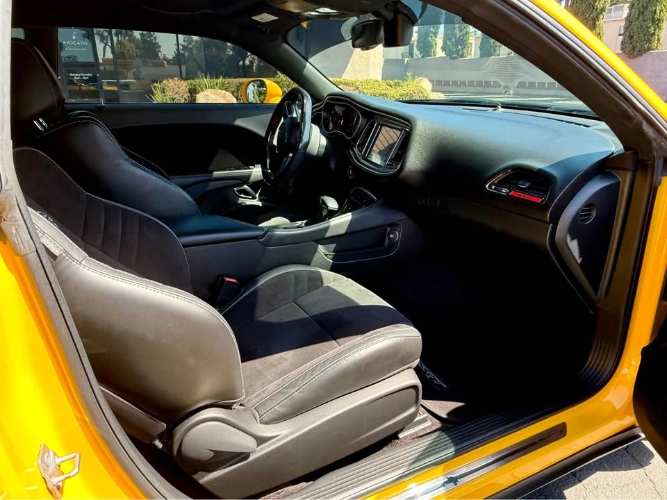 2018 Dodge Challenger SRT Hellcat 3rd Gen - Image 9 of 13
