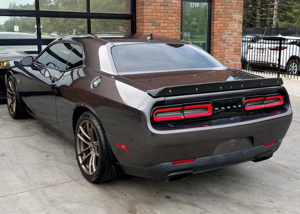 2018 Dodge Challenger SRT Hellcat 3rd Gen - Image 17 of 19