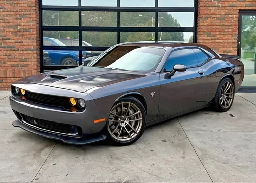 2018 Dodge Challenger SRT Hellcat Coupe 2D