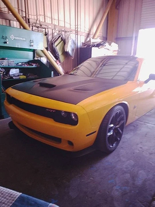 2018 Dodge Challenger SRT Hellcat 3rd Gen - Image 11 of 12