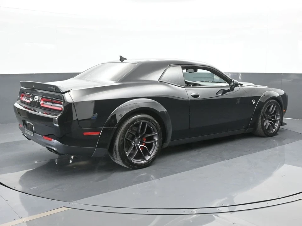 2018 Dodge Challenger SRT Hellcat 3rd Gen - Image 6 of 12