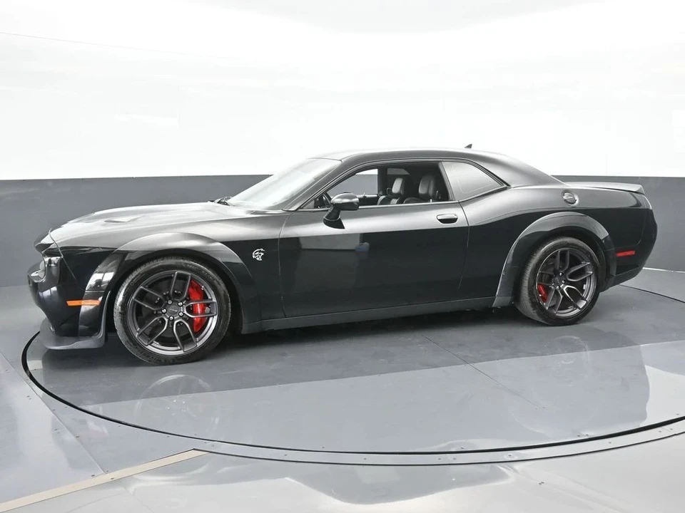 2018 Dodge Challenger SRT Hellcat 3rd Gen - Image 2 of 12