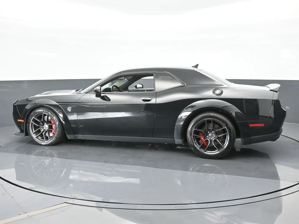 2018 Dodge Challenger SRT Hellcat 3rd Gen - Image 3 of 12