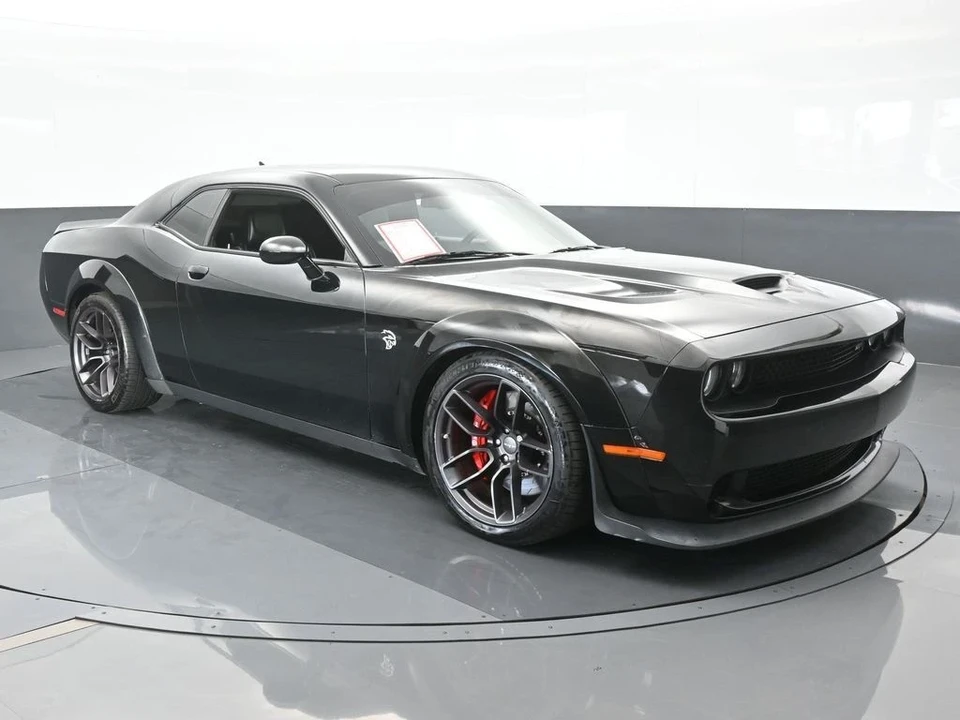2018 Dodge Challenger SRT Hellcat 3rd Gen - Image 8 of 12
