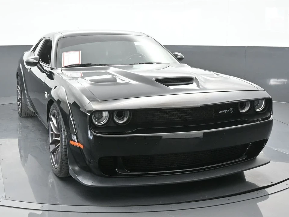 2018 Dodge Challenger SRT Hellcat 3rd Gen - Image 9 of 12