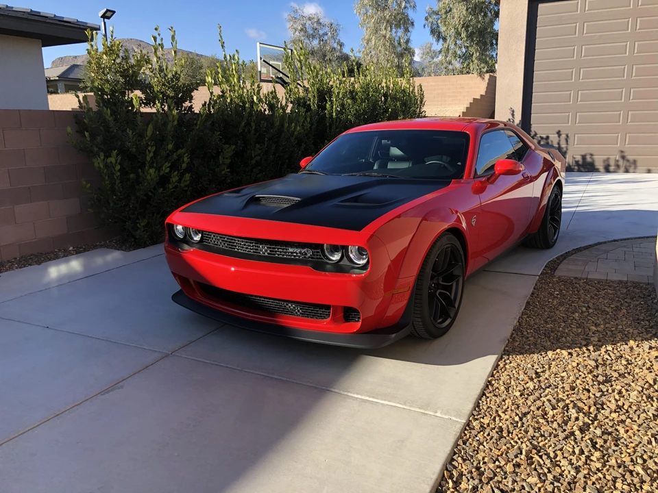 2018 Dodge Challenger SRT Hellcat 3rd Gen - Image 9 of 31