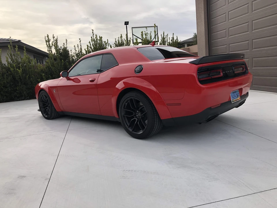 2018 Dodge Challenger SRT Hellcat 3rd Gen - Image 14 of 31