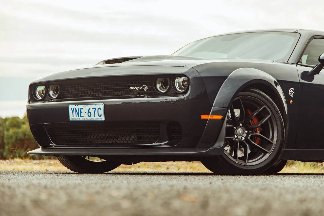 2018 Dodge Challenger SRT Hellcat 3rd Gen - Image 18 of 31