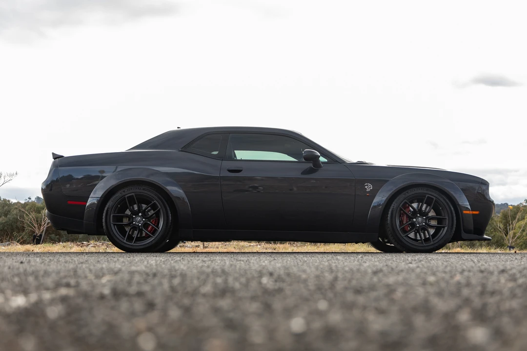 2018 Dodge Challenger SRT Hellcat 3rd Gen - Image 8 of 31