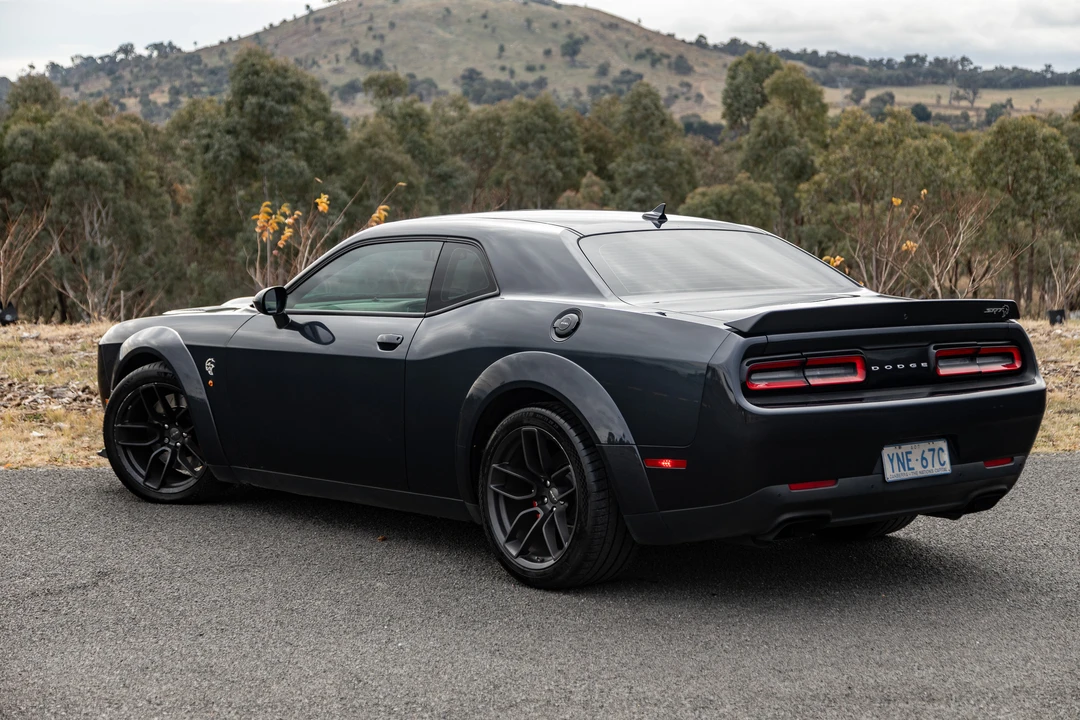 2018 Dodge Challenger SRT Hellcat 3rd Gen - Image 13 of 31