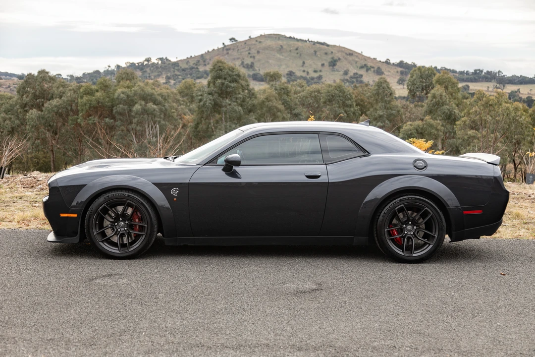 2018 Dodge Challenger SRT Hellcat 3rd Gen - Image 4 of 31