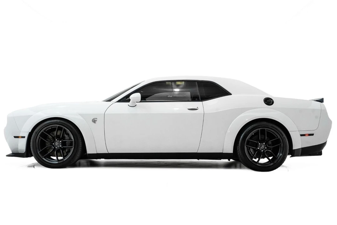 2018 Dodge Challenger SRT Hellcat 3rd Gen - Image 11 of 31