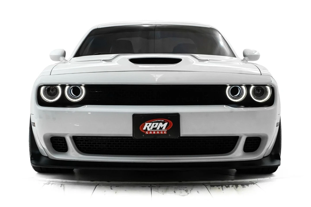 2018 Dodge Challenger SRT Hellcat 3rd Gen - Image 9 of 31