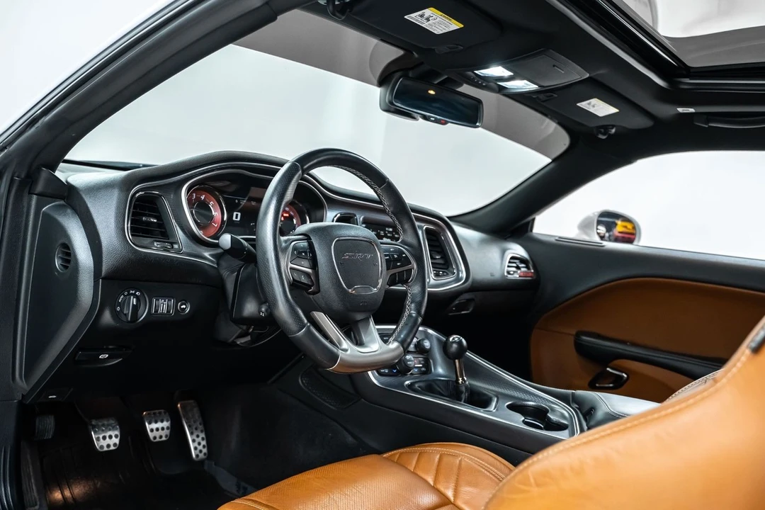 2018 Dodge Challenger SRT Hellcat 3rd Gen - Image 21 of 31