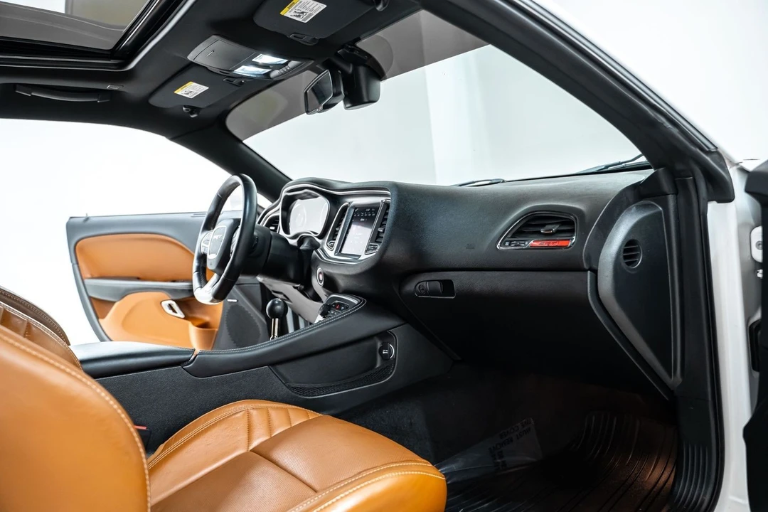 2018 Dodge Challenger SRT Hellcat 3rd Gen - Image 27 of 31
