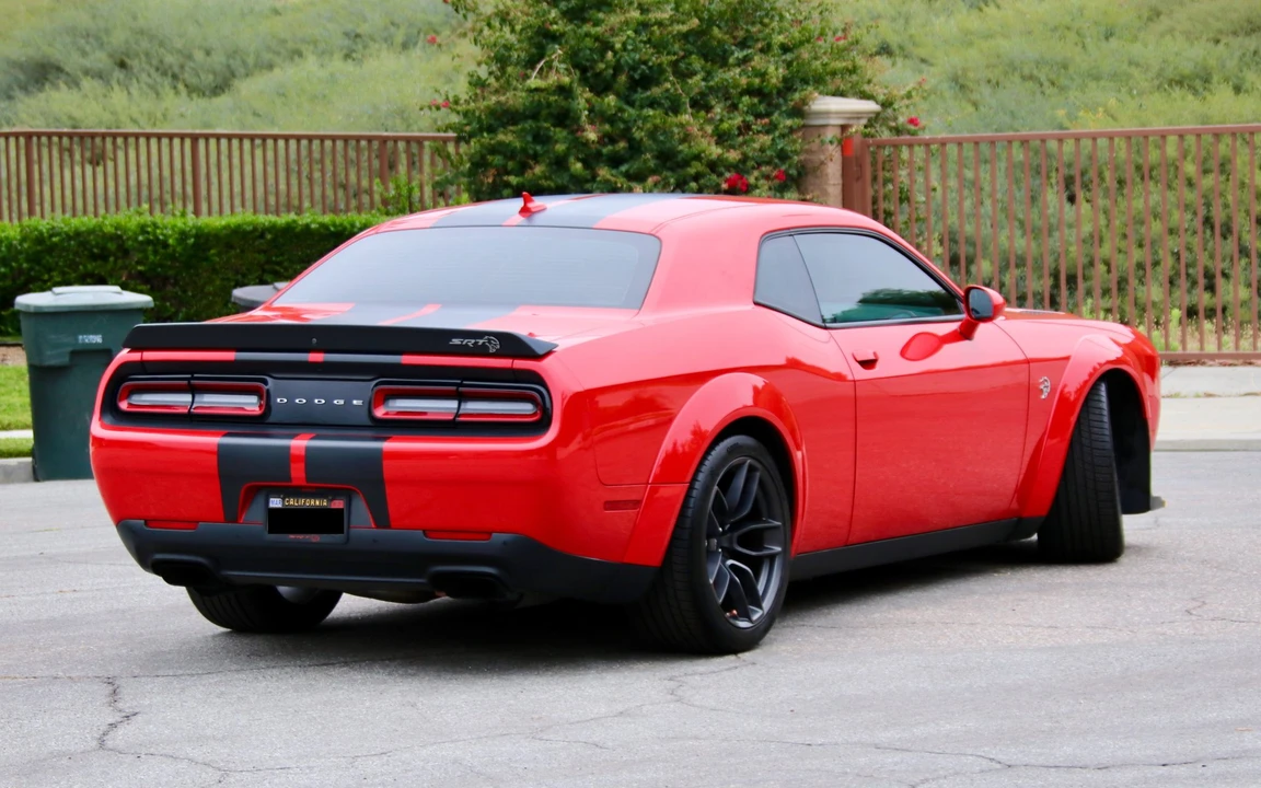 2018 Dodge Challenger SRT Hellcat 3rd Gen - Image 6 of 31