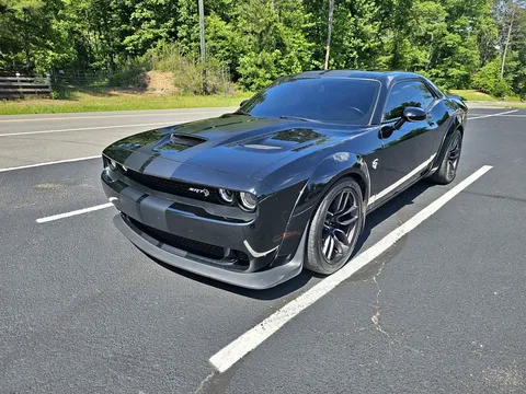 2018 Dodge Challenger SRT Hellcat Widebody Coupe 2D