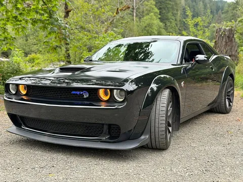 2018 Dodge Challenger SRT Hellcat Widebody Coupe 2D