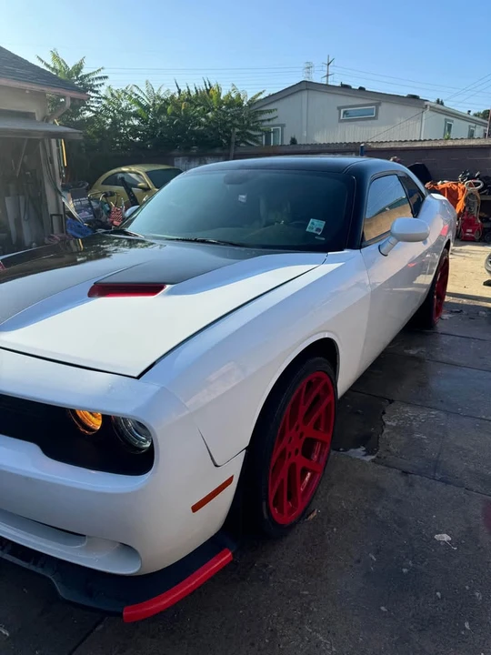 2018 Dodge Challenger SRT8 & 392 3rd Gen - Image 2 of 7