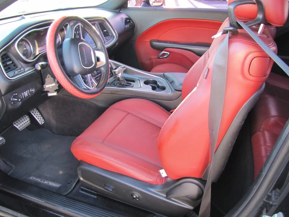 2018 Dodge Challenger 3rd Gen - Image 9 of 12