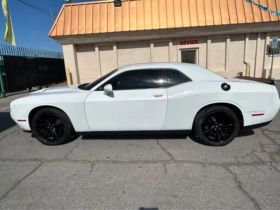 2018 Dodge Challenger 3rd Gen - Image 2 of 14