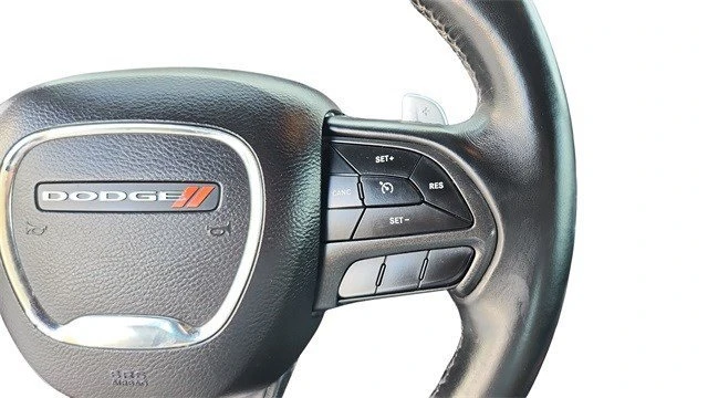 2018 Dodge Challenger 3rd Gen - Image 17 of 20