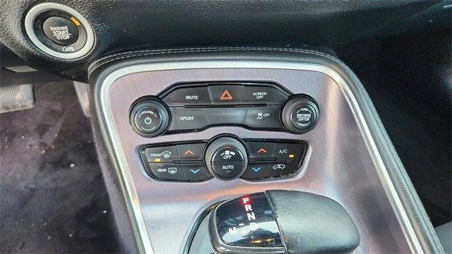 2018 Dodge Challenger 3rd Gen - Image 14 of 20