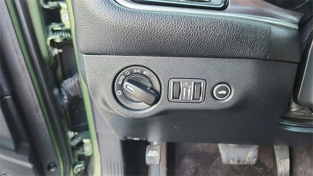 2018 Dodge Challenger 3rd Gen - Image 18 of 20
