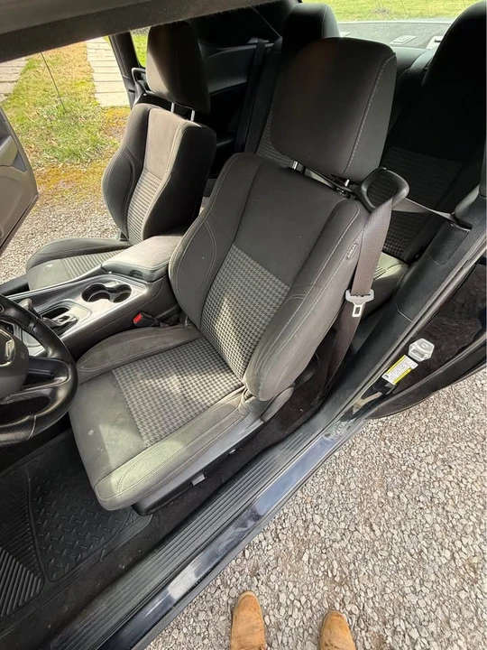 2018 Dodge Challenger 3rd Gen - Image 4 of 11