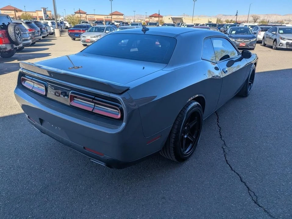 2018 Dodge Challenger 3rd Gen - Image 2 of 5