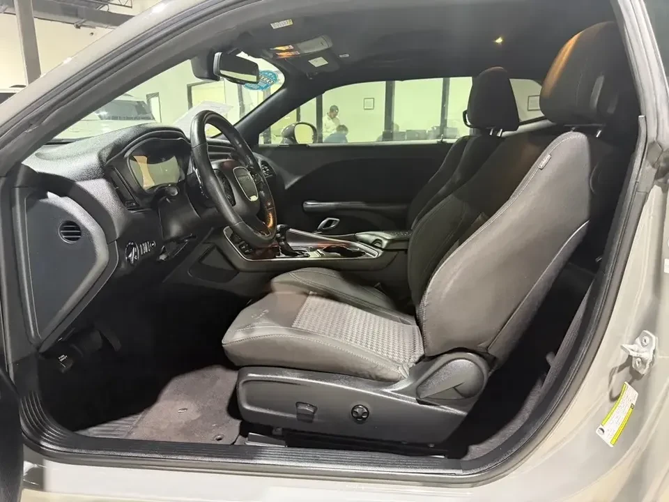 2018 Dodge Challenger 3rd Gen - Image 17 of 20