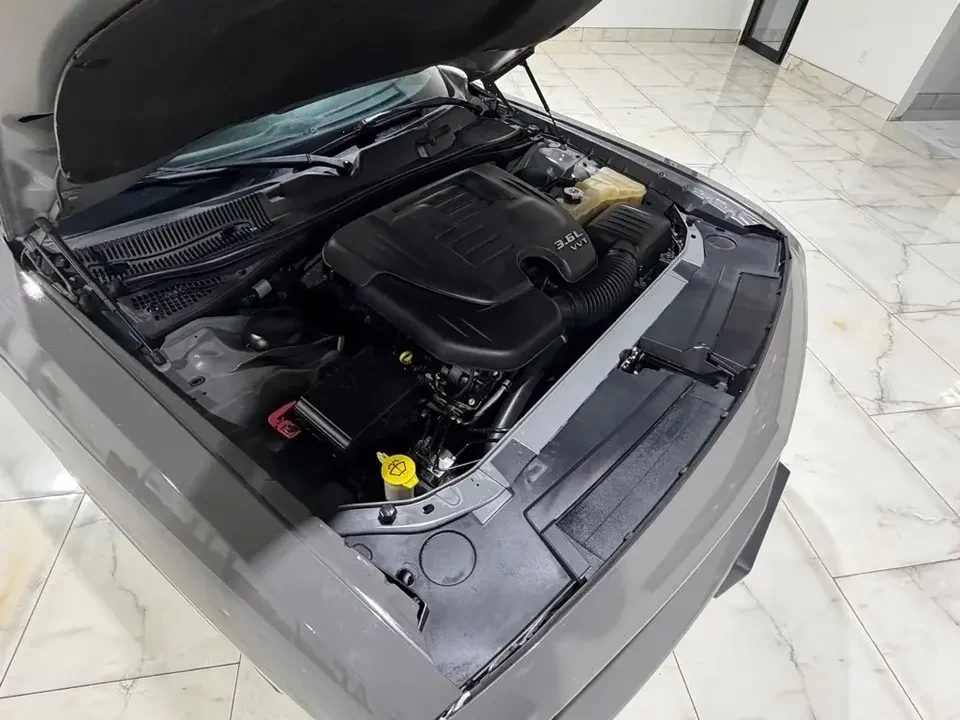 2018 Dodge Challenger 3rd Gen - Image 5 of 20