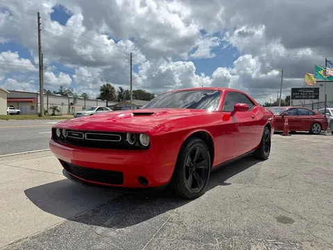 2018 Dodge Challenger SXT