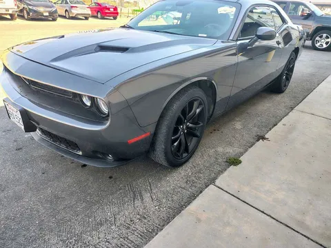 2018 Dodge Challenger SXT