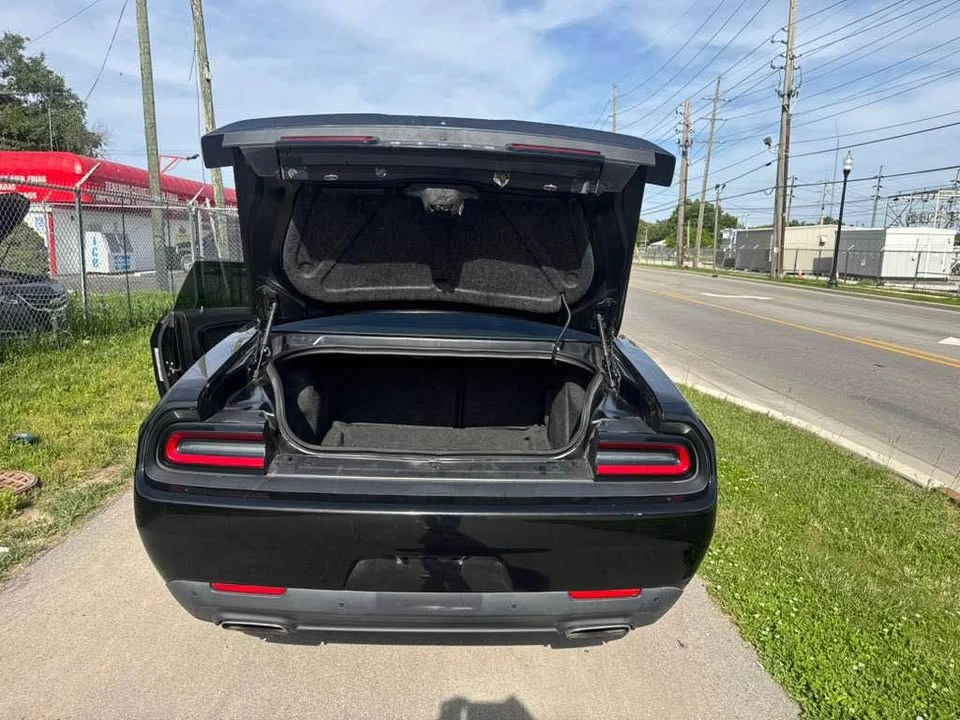 2018 Dodge Challenger 3rd Gen - Image 16 of 20