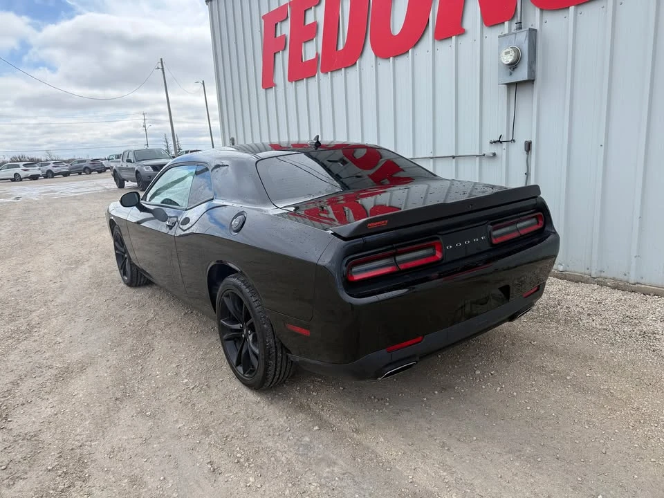 2018 Dodge Challenger 3rd Gen - Image 2 of 15