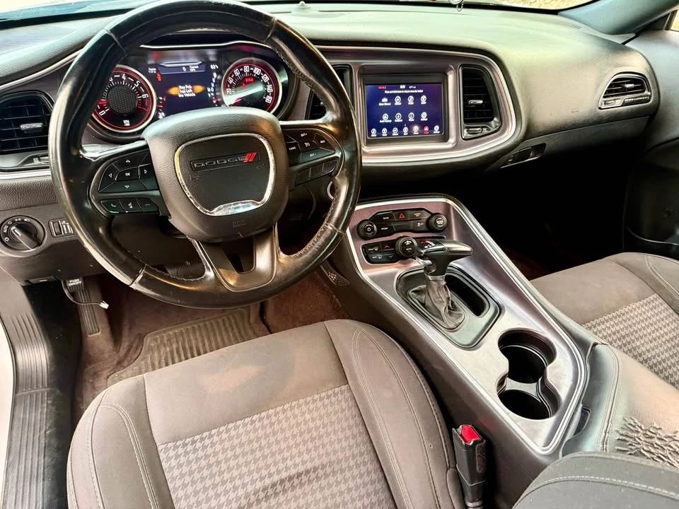 2018 Dodge Challenger 3rd Gen - Image 9 of 20