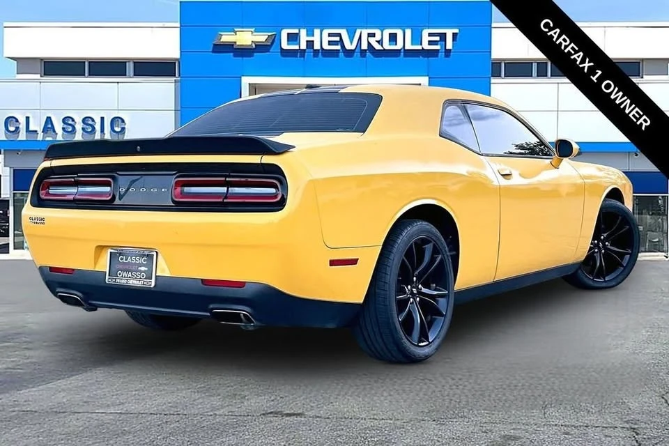 2018 Dodge Challenger 3rd Gen - Image 18 of 20