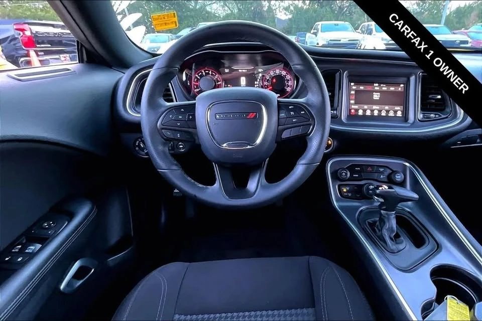 2018 Dodge Challenger 3rd Gen - Image 11 of 20